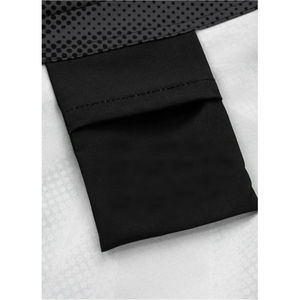 High Street Style Pantalones cortos MMA de alta calidad Logotipo personalizado Entrenamiento de lucha de boxeo Negro sólido y lo último en blanco Ecológico - Product Image 5