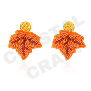 Boucles d'oreilles florales kodi perlées pour femmes Patriotic Memorial Day Orange Blanc Bleu Couleur Tissu Matériel - Product Image 6