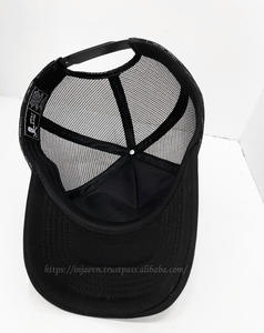 Gorra de camionero de 5 paneles personalizada con logotipo bordado único en 2D y 3D, gorra de malla de moda de Vietnam Headwear Factory, estilo deportivo y novedoso - Product Image 5