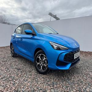 USED LHD/RHD 2024 MG MG3 1.5 TROPHY - Product Image 1