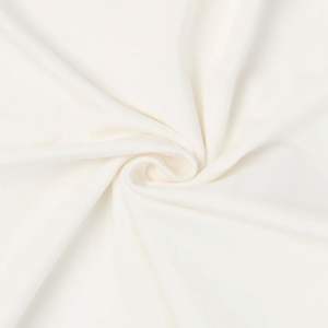 Camiseta clásica de manga larga para hombres y mujeres: ligera, transpirable e ideal para capas o atuendos informales - Product Image 6