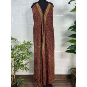 Vestido Maxi Floral Estampado Hecho a Mano Estilo Bohemio Vintage con Cuello Halter para Verano - Product Image 4