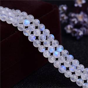 Cuentas de bolas de arcoíris de piedra lunar azul de alta calidad, cuentas de piedra Natural, collar de piedra lunar de arcoíris blanco de Fuego Azul de alta calidad - Product Image 3
