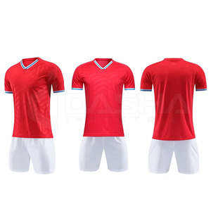 Vente en gros sur mesure uniforme de football pour hommes Faites vos vêtements de football ensemble uniforme de football maillot de football vierge pour hommes - Product Image 1