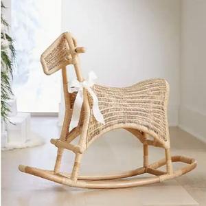 Cheval à bascule en rotin de style élégant pour enfants jouets conception unique cheval à bascule en rotin pour enfants décoration de salle de jeux - Product Image 3