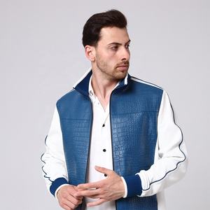 Chaqueta de piel de cocodrilo para hombre, Cazadora Bomber de cuero blanco con relieve de cocodrilo - Product Image 2