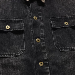 บริการ OEM ออกแบบตามสั่ง เสื้อแจ็คเก็ตยีนส์แฟชั่นสตรีทสไตล์ไฮสตรีท คุณภาพสูง ติดกระดุมด้านหน้า ระบายอากาศได้ดี - Product Image 5