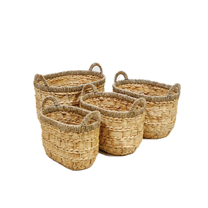 Panier de rangement ovale en jacinthe d'eau tissé rustique écologique Artex Dong Thap, lot de 4 avec poignées - Product Image 2