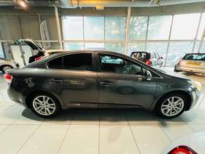 TOYOTA AVENSIS 1.8 d'occasion 2011, conduite à gauche/droite - Product Image 3