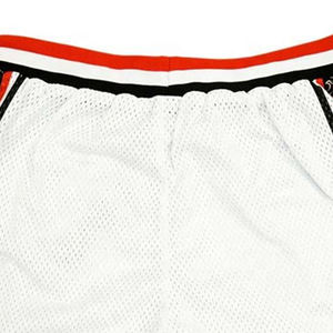 Uniformes de Baloncesto Sublimados Personalizados OEM, Conjunto de Pantalones Cortos Transpirables Hechos con Tela de Malla 100% Poliéster - Product Image 6
