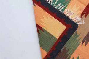 Alfombra de algodón de 3x5 pies hecha a mano de fabricante indio alfombra geométrica lavable de gran tamaño para exportación - Product Image 3