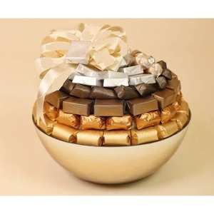 Increíble Bandeja Decorativa de Metal Clásica y Moderna para Reposteros y Confeccionistas de Dulces, Bellamente Elaborada con Acabado de Pincelada - Product Image 3