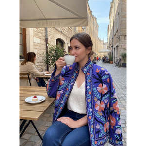 Veste réversible en coton brodée Suzani 'The Twilight Meadow' Violet Coral Bloom avec logo personnalisé, taille XL, pour l'automne et le printemps - Product Image 5