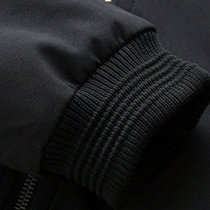 Nouveautés Vente en gros Hommes Bomber Veste d'hiver Jeunesse Vêtements décontractés Logo personnalisé Hommes Bomber Veste - Product Image 4