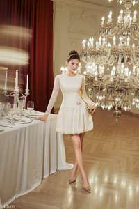 Vestido de Manga Corta y Larga de Diseño Exclusivo de Lujo con Lazo en la Espalda, Estilo Femenino Elegante, Calidad Premium, ODM OEM en Vietnam - Product Image 2