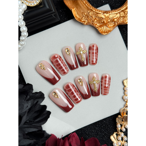 Uñas Postizas Royal Ember con Diseño Elegante y Moderno - Product Image 1