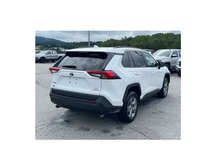 Seminuevo 2022 Toyota RAV4 Hybrid LE - Product Image 2