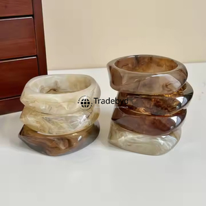 กำไลข้อมือทำจากเรซินมันวาวเครื่องประดับสีสันโดดเด่นโดย tradebyd - Product Image 5