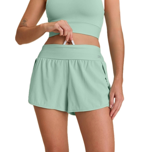 Chemise de yoga unie tendance, vêtements de sport à manches courtes personnalisés, respirant, léger, débardeur court, chemises à séchage rapide pour femmes - Product Image 1