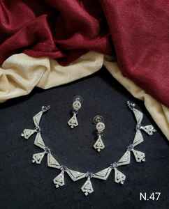 Mode cubique zircone goutte d'eau pendentif Triangle collier ensemble et boucles d'oreilles ensembles bijoux de mariage de mariée pour les mariées cadeaux de fête - Product Image 1