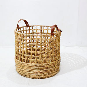 Ensemble de 2 paniers à linge en jacinthe d'eau rustique écologique fabriqués à la main par Artex Dong Thap - Product Image 5