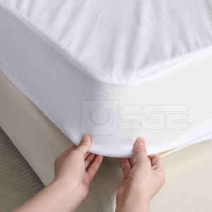 Terry Fabric Waterproof Fitted <b>Mattress</b> Protector Knitted Eco-Friendly Luxury Bed Mat for Home & Hotel Use - Product Image 2