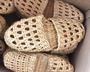 Natural Handmade Water Hyacinth <b>Slipper</b> Vietnam Origin Eco Indoor Footwear Ideal for Resort Spa and Guest Room Use - Product Image 4