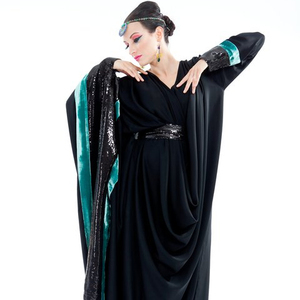Abaya noire à l'allure de créateur avec une touche nouvelle qualité - Product Image 1