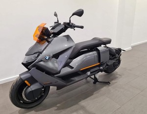 En stock : Scooters électriques 2026 CE 04 et motos électriques en promotion, prêts à l'exportation |   Ventes automobiles - Product Image 5