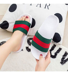 Vente en gros de tongs personnalisées durables à bas prix, tongs d'été personnalisées en EVA respirantes et antidérapantes pour hommes et femmes - Product Image 4