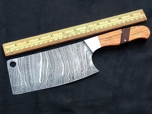 Cuchillo de Chef para Diestros, Forjado a Mano en Acero de Damasco |   Cuchillo para Carne de Uso Pesado con Mango Completo |   Acabado de Alto Brillo Hecho a Mano Personalizado - Product Image 3