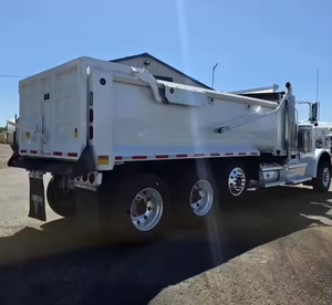 Camión Volquete Usado Peterbilt 389 de Tres Ejes, Totalmente Equipado - Motor Cummins de 485HP, Transmisión Manual de 10 Velocidades, en Venta - Product Image 6