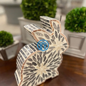 Nuevo diseño de conejito perla para las vacaciones de Pascua, objeto decorativo hecho en Vietnam, el más vendido para las vacaciones - Product Image 3