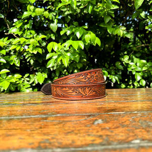 Cinturón Vaquero Punk Occidental de Cuero Importado de Grano Completo Hecho a Mano, 40 mm, con Diseño Floral Paisley, Hebilla de Aleación de Zinc Personalizada - Product Image 5