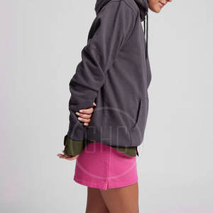 กางเกงขาสั้นซับเหงื่อสำหรับผู้หญิง - Product Image 3