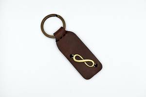 Llavero Infinito de Cuero Vintage Personalizado y Duradero con Símbolo de Eternidad, Regalo de Aniversario, Grabado con Iniciales en Relieve - Product Image 2