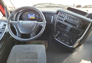 Tracteur Iveco Stralis AT440S46TZ 4x4 d'occasion 2015, super propre, avec transmission automatique de plus de 450 ch, capacité de charge de 31-40 tonnes - Product Image 5