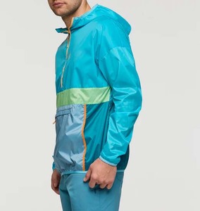 Chaqueta Impermeable Extra Grande de Moda Casual para Hombre de Alta Calidad con Capucha Cortavientos en Nailon Brillante Personalizado para Invierno - Product Image 3
