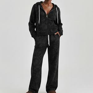 Nouvelle tendance 100% coton uni été femme ensemble 2 pièces court brodé sérigraphié hip hop tricot régulier respirant - Product Image 1