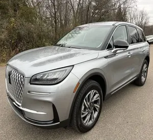 Linc-oln Corsair 2023 en parfait état - Product Image 1