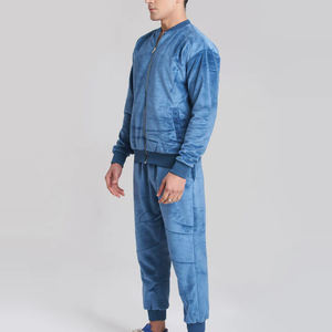 Survêtement en velours le mieux vendu pour hommes Survêtement en velours coupe-vent de grande taille avec design personnalisé - Product Image 4