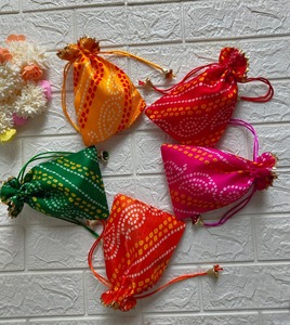 กระเป๋า Polti bandhej กระเป๋าหูรูดสีสันสดใสสำหรับงานแต่งงานงานเลี้ยงงานเลี้ยงฉลองเจ้าสาว - Product Image 6