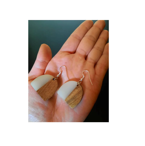 Pendientes de Madera y Resina Únicos con Color Personalizado para Mujeres y Niñas, para Fiestas y Uso Diario - Product Image 5