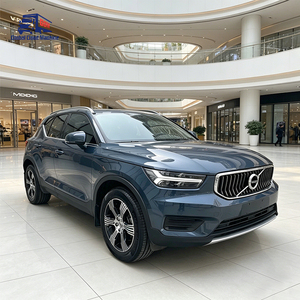 SUV d'occasion Volvo XC40 2020 T3 essence en stock – Véhicules de luxe d'occasion à vendre - Product Image 1