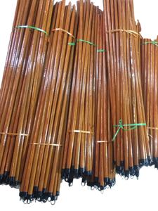 Palo de mopa de madera de 120cm de largo con cabezal de escoba de PVC para limpieza del hogar y limpieza escobas y recogedores duraderos - Product Image 3