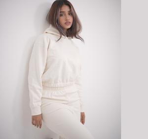 Ensemble de survêtement décontracté 2 pièces pour femme, personnalisé, en molleton 100% coton, écologique, anti-plis, coupe oversize, avec doublure frontale - Product Image 1