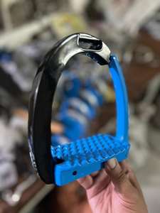 Estribo de seguridad de liberación rápida Aluminio y acero inoxidable Duradero Ligero Ecuestre - Product Image 5