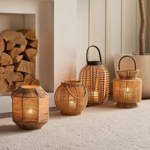 Lanterne de tombe en aluminium avec motif de feuilles Couleurs personnalisées Intérieur et extérieur Décoration de maison et de jardin Design classique éclair - Product Image 4