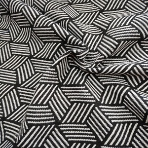 Elegant Jacquard Woven <b>Black</b> White Handbags for Women Boys/Girls Breathable Warp Knitted Double-Sided <b>Yarn</b>-Dyed Heavyweight - Product Image 6