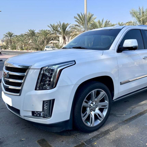 CA DILLAC ESCALADE PREMIUM 6.2L V8 20216 USED - Product Image 1